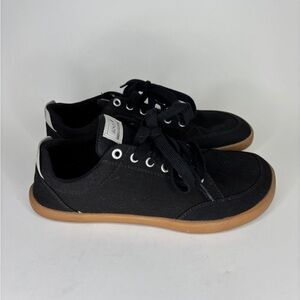 Splay Freestyle Lace Up Barefoot Shoes Minimalist Sneakers Men 8 Women 10 Black